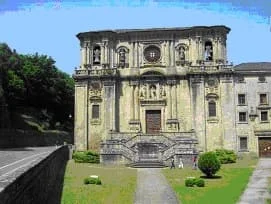 Monasterio De Samos